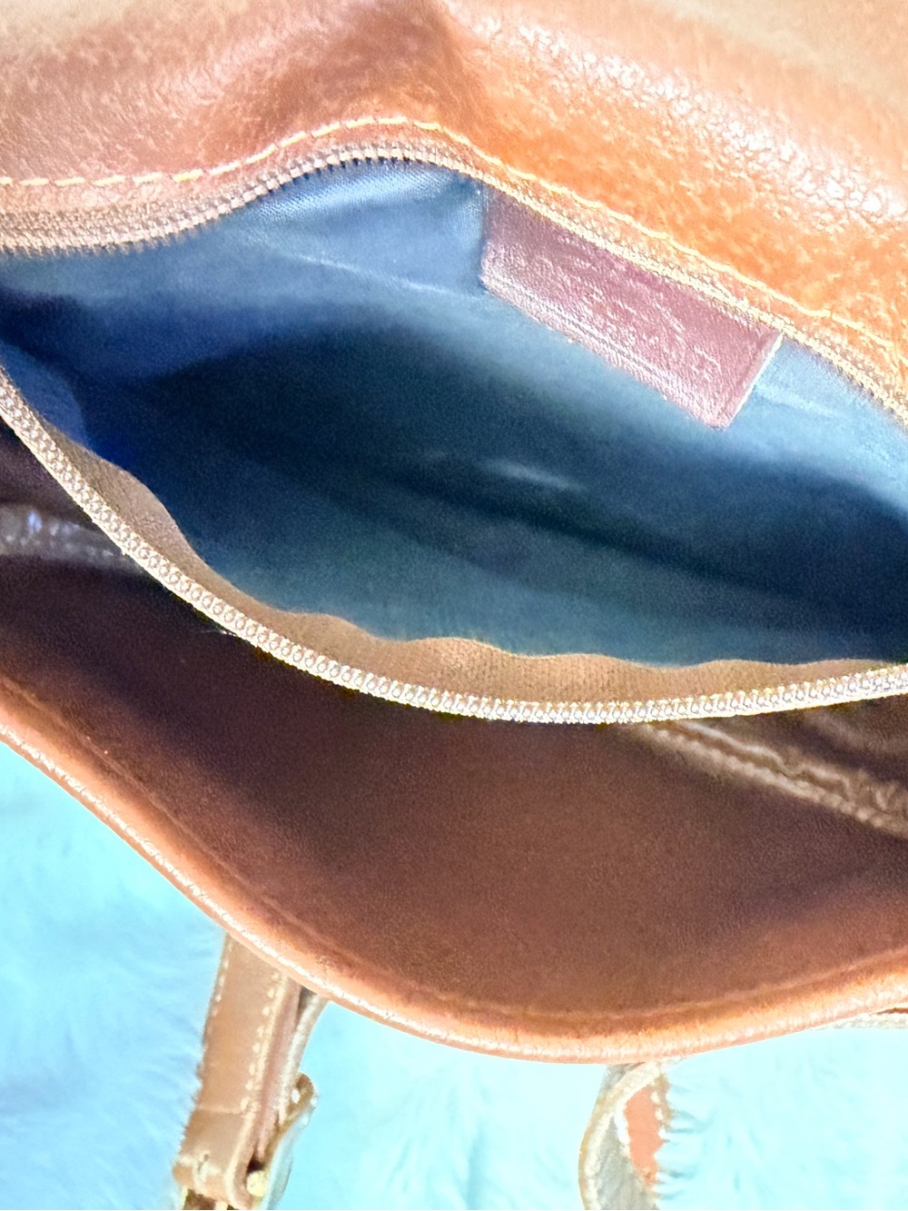 Longchamp Brown Leather Crossbody/Shoulder  Saddle Bag with Buckle - Picture 9 of 9